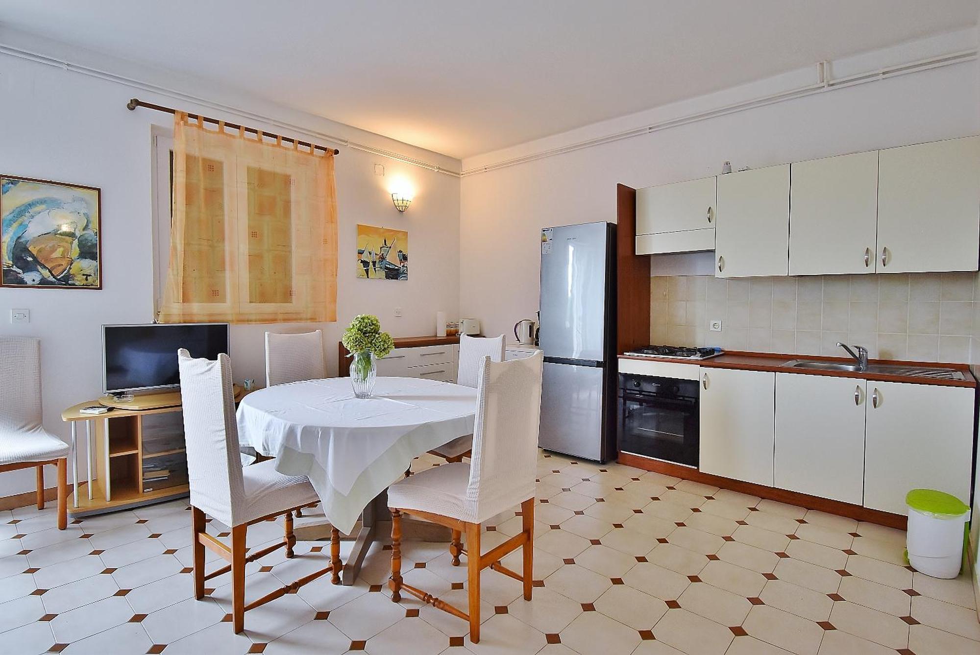 Lucija Apartment Kampor Ngoại thất bức ảnh