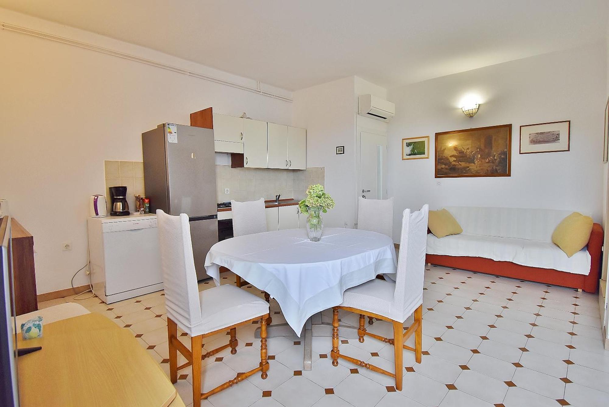 Lucija Apartment Kampor Ngoại thất bức ảnh
